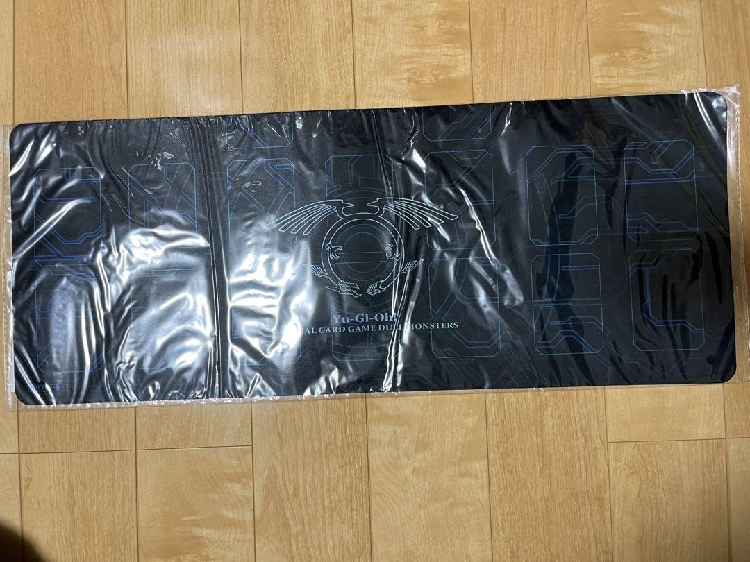 Amazon.co.jp: 竜の紋章 プレイマット ハーフ : おもちゃ